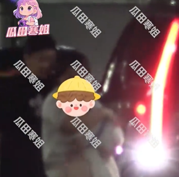 震惊！黄子韬徐艺洋孩子疑首曝光 黄子韬曾顺嘴说“陪陪孩...”,网友曾偶遇徐艺洋在美国产检！ (https://www.olegood.com/) hota 第1张
